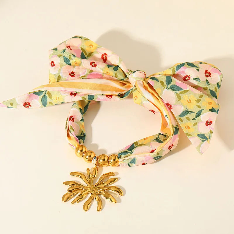 Floral Charm Silk Scarf Necklace – Elegant Flower Pendant Design