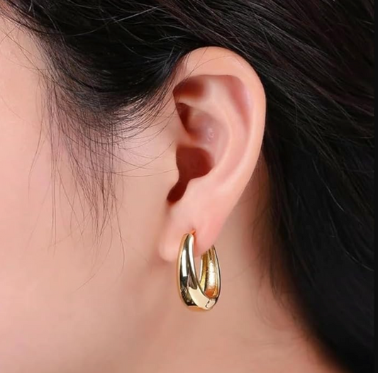 Gold Oval Minimal Drop Earrings