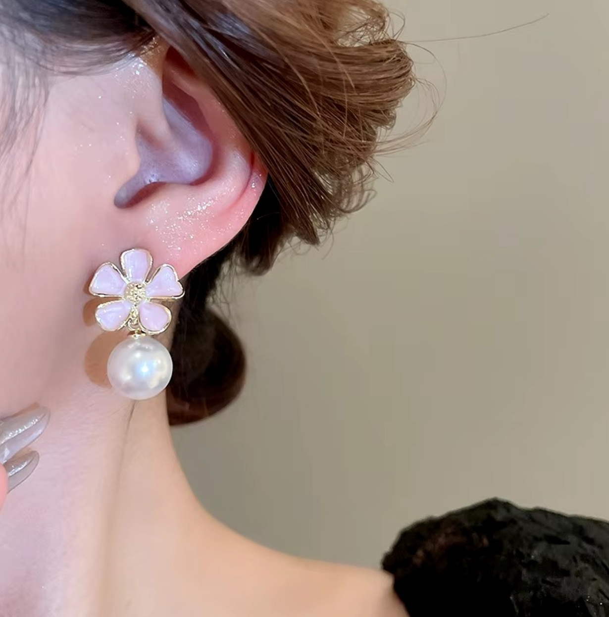 Roselle Petal Pearl Earring image 2