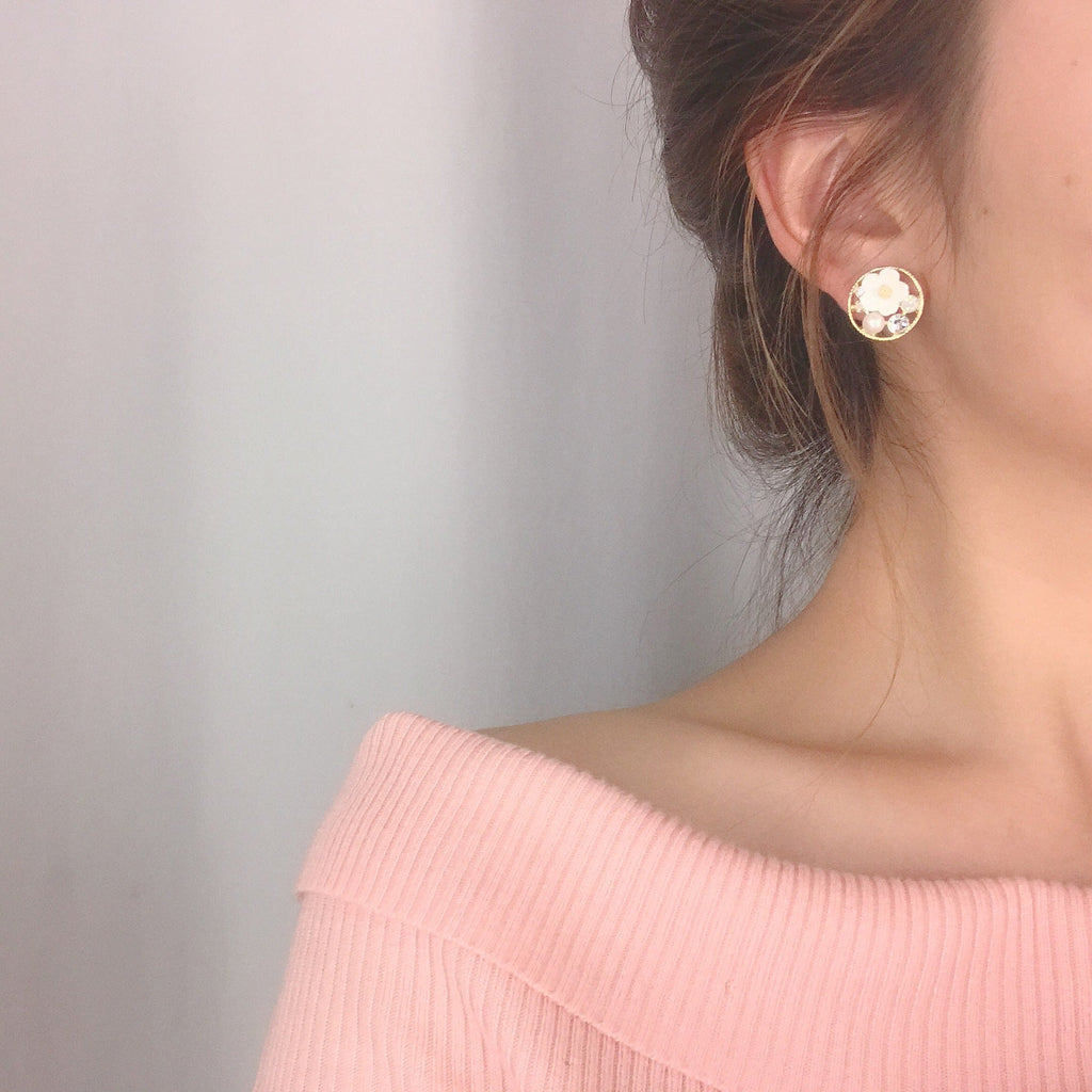 Blossom Floral Stud Earrings – Delicate Beauty, Timeless Charm image 1