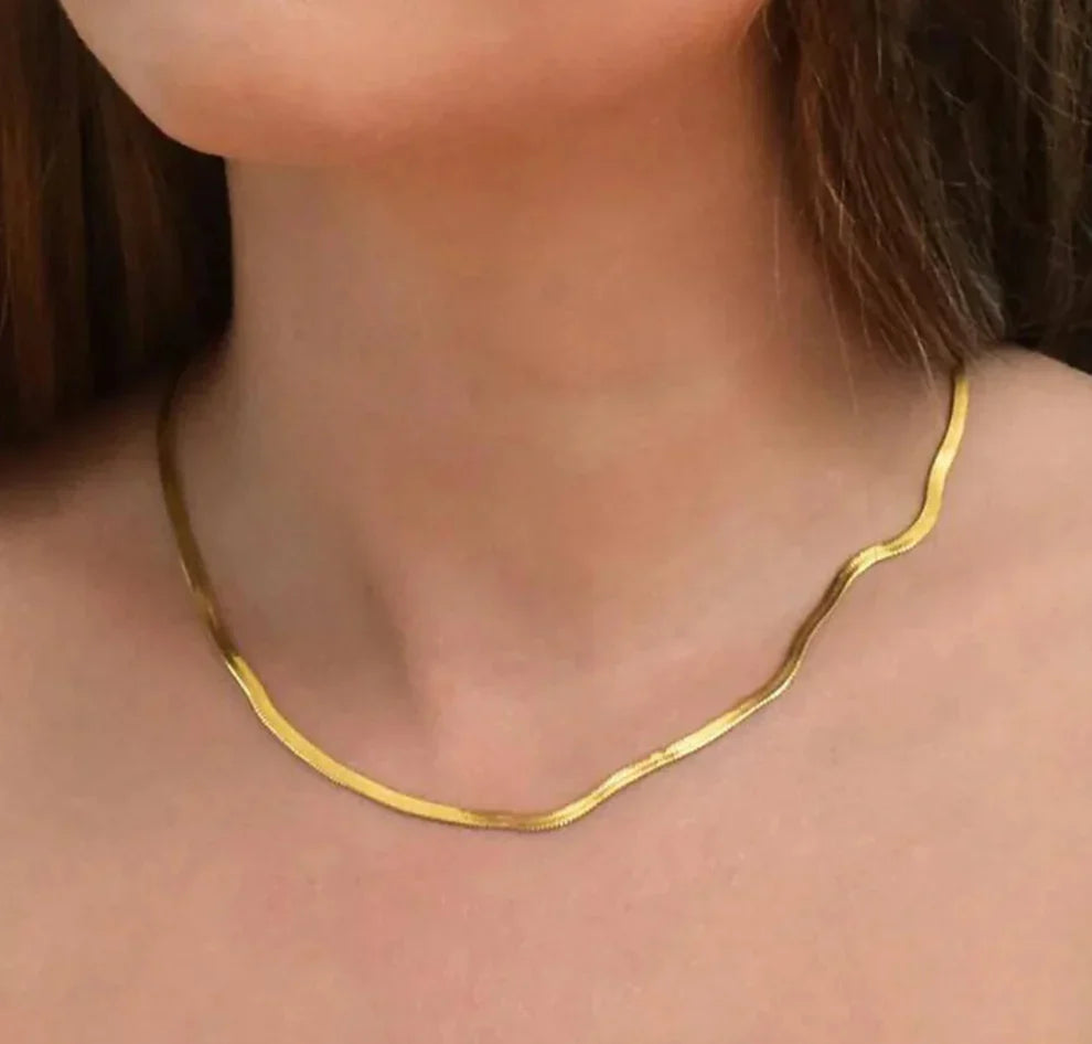 Thick Gold-Plated Minimal Chain image 3