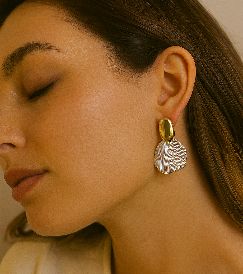 Sea Shell Design Earrings