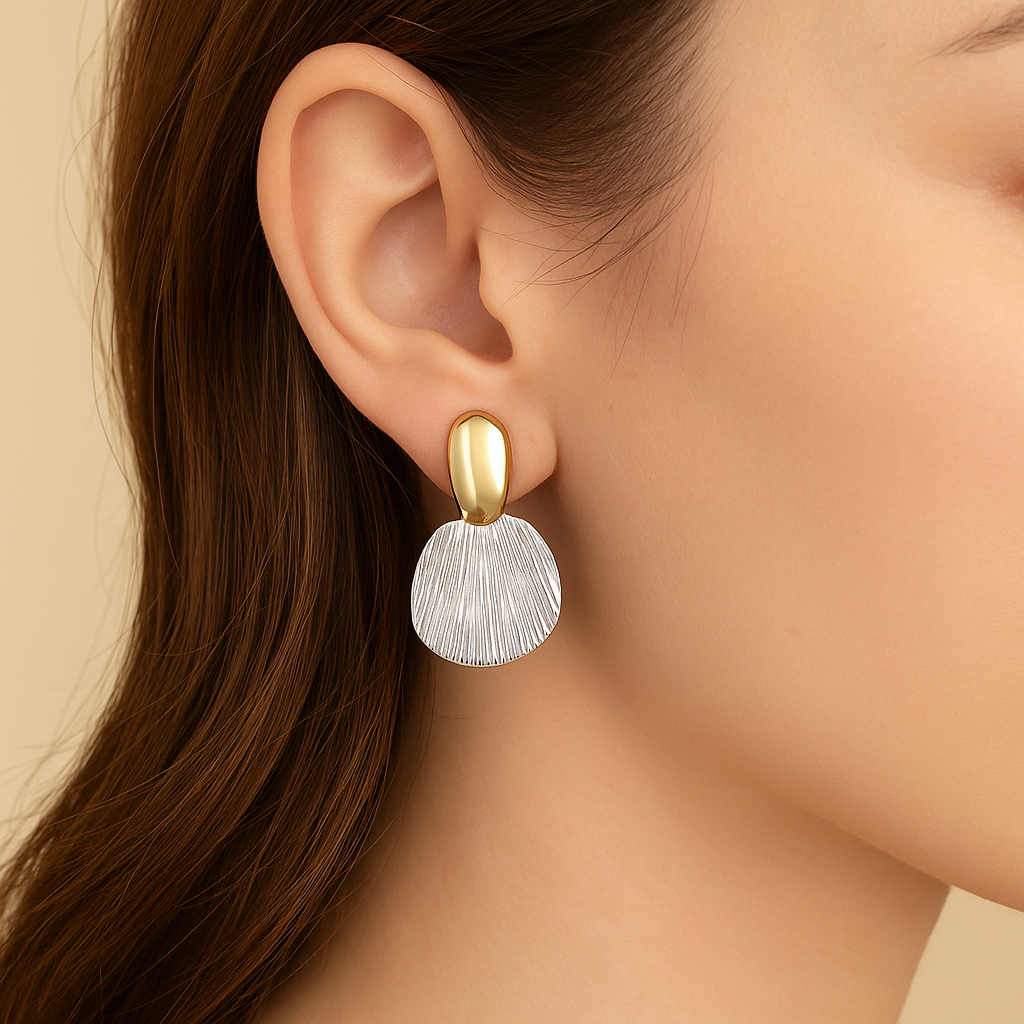Sea Shell Design Earrings
