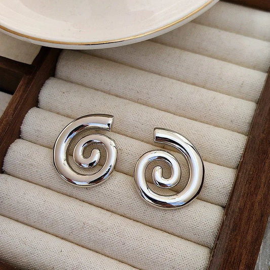 Spiral Vacation Style Earrings – Elegant Charm
