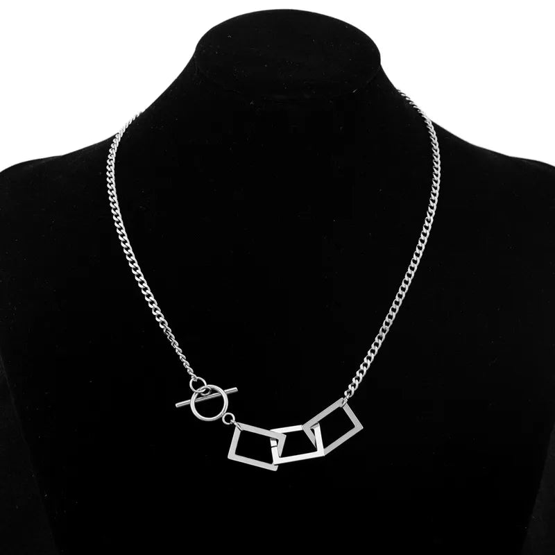 Three Ring Linked Pendant Sweater Chain