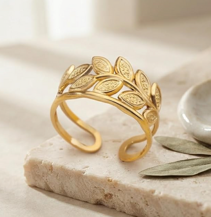 The leaves ring