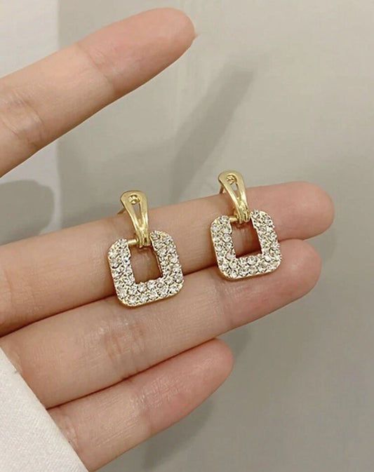Sparkling Korean Square image 1